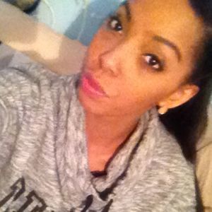 Meet your Posher, Alexis